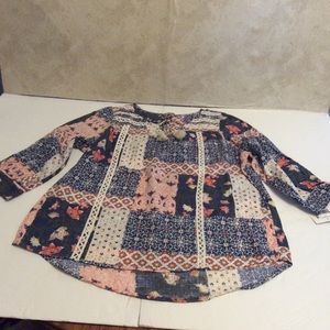 Falls Creek women’s blouse NWT patchwork design mm